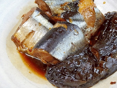 黄金コンビ☆ 「さんまと茄子の生姜煮」